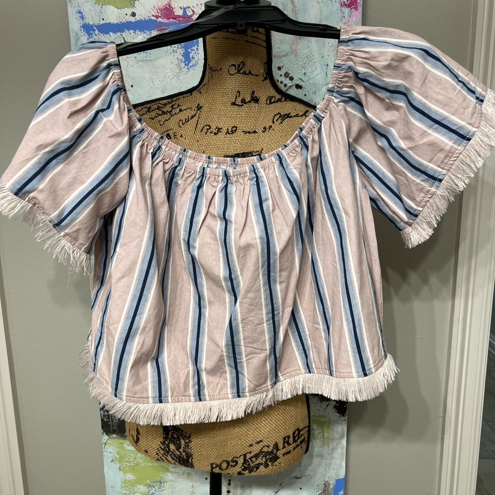 SET! 💋 NWT shorts/shirt set SO cute!! Size L